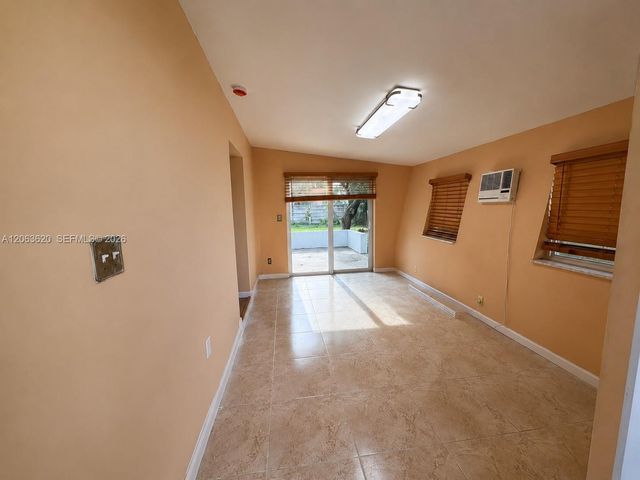 18331 NW 2nd Ct, Miami Gardens, FL 33169