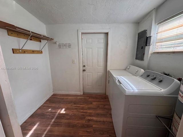 18331 NW 2nd Ct, Miami Gardens, FL 33169