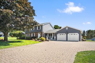 60 Pinney Road, Ellington, CT 06029