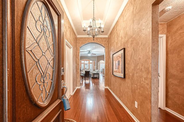 5213 Cottonwood Creek Lane, League City, TX 77573
