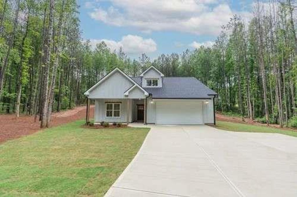 61 Hazel Lane, Bremen, GA 30110