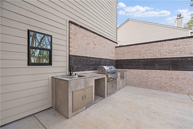 744 Crystal Bay Road, Villa Rica, GA 30180