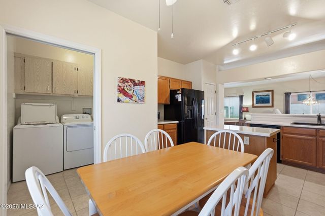 430 W Rio Sinaloa, Green Valley, AZ 85614