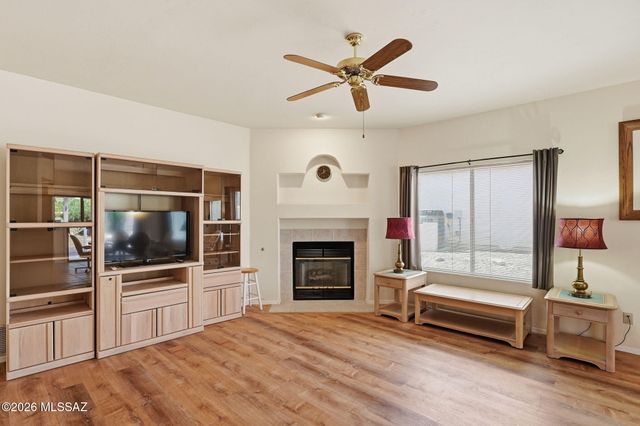 430 W Rio Sinaloa, Green Valley, AZ 85614