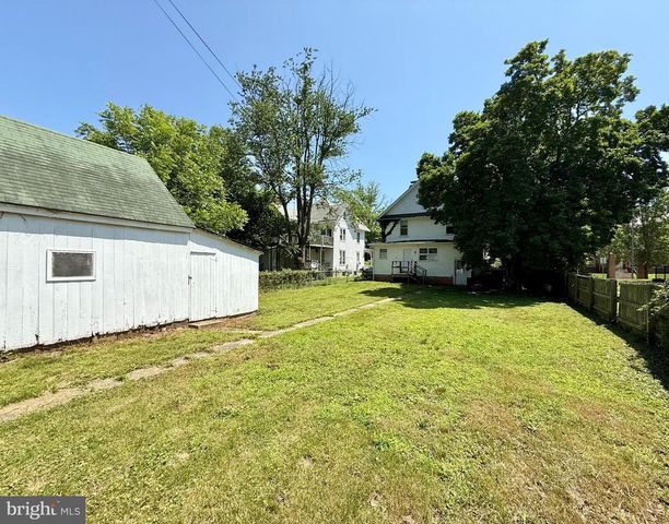 220 N BRADFORD ST, Dover, DE 19904