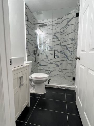 6354 Buena Vista Dr, Margate, FL 33063