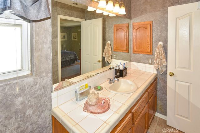 26613 Cumberland Lane, Helendale, CA 92342