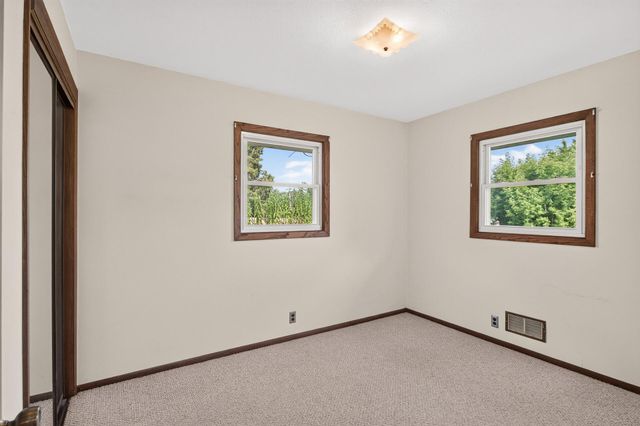 2600 W 60th Street, Minneapolis, MN 55410