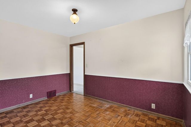 2600 W 60th Street, Minneapolis, MN 55410
