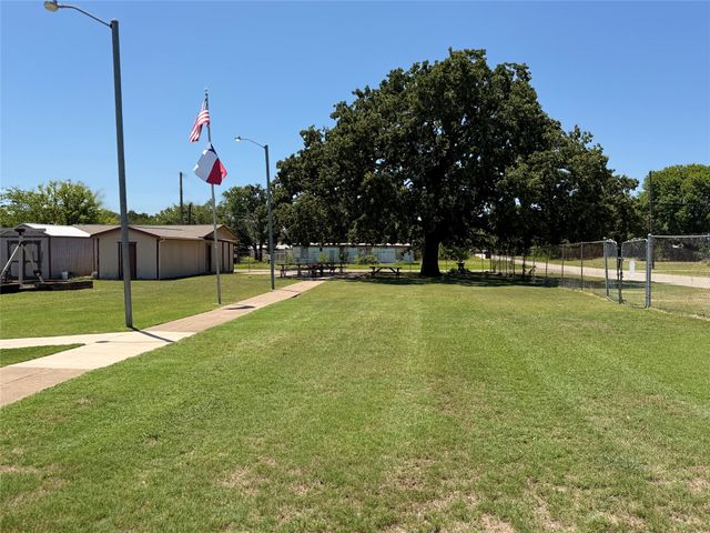 0 Whispering Tr, Gun Barrel City, TX 75156