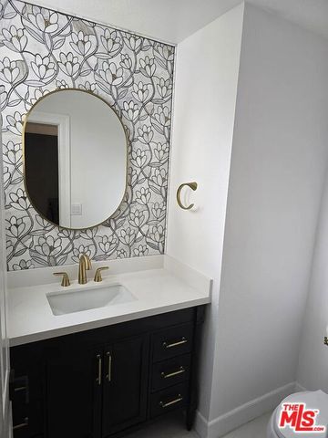 24932 Normans Way, Calabasas, CA 91302