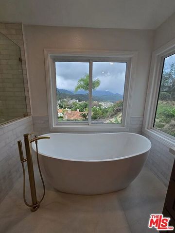 24932 Normans Way, Calabasas, CA 91302