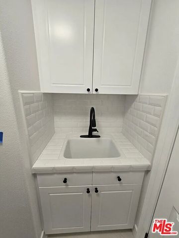 24932 Normans Way, Calabasas, CA 91302