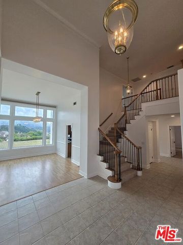 24932 Normans Way, Calabasas, CA 91302