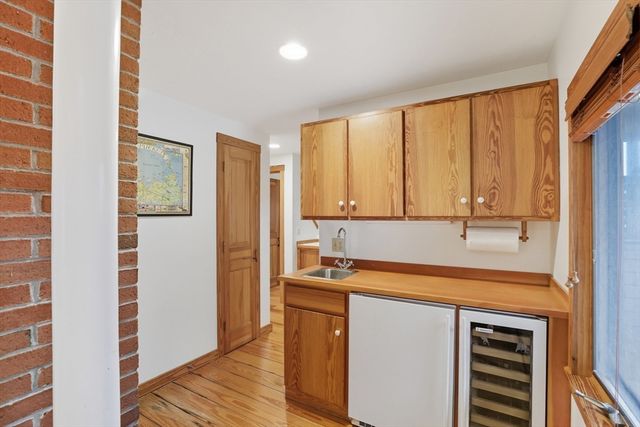 17 Pond View Drive, Nantucket, MA 02564