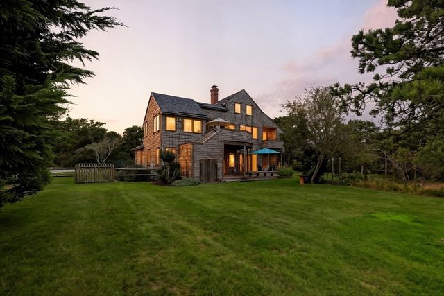 17 Pond View Drive, Nantucket, MA 02564