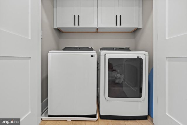 13549 HANGING ROCK LN, Lovettsville, VA 20180