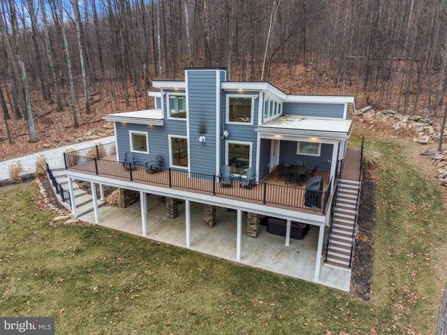 13549 HANGING ROCK LN, Lovettsville, VA 20180