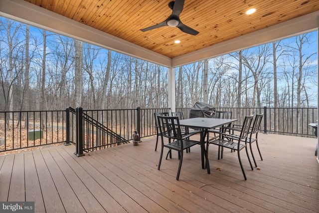 13549 HANGING ROCK LN, Lovettsville, VA 20180