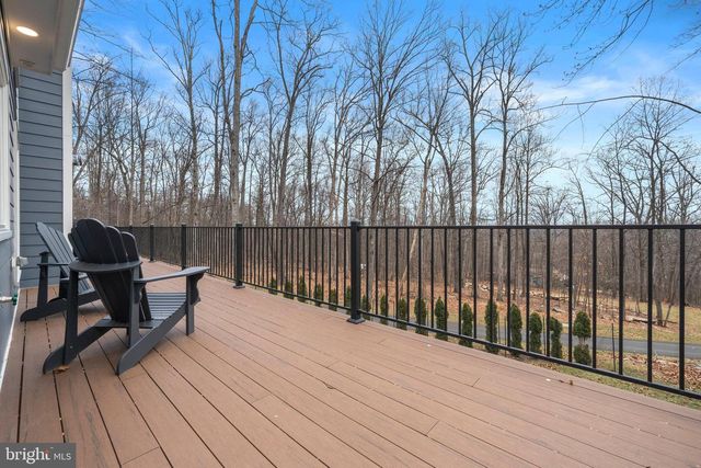 13549 HANGING ROCK LN, Lovettsville, VA 20180