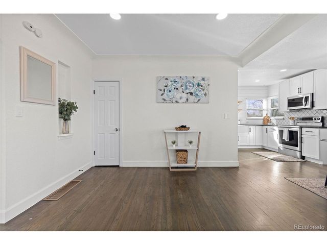 4590 S Sherman St, Englewood, CO 80113