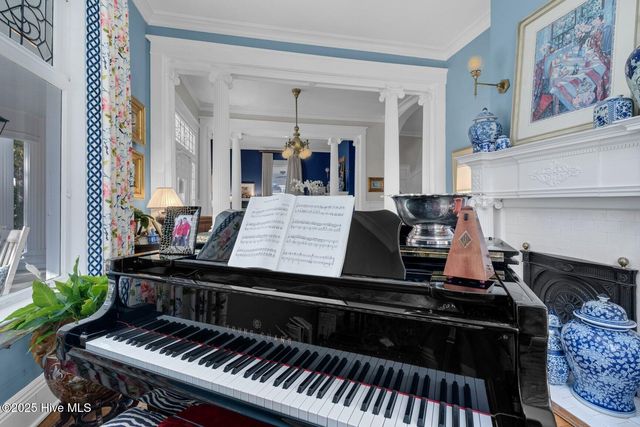 1109 N Main Street, Tarboro, NC 27886