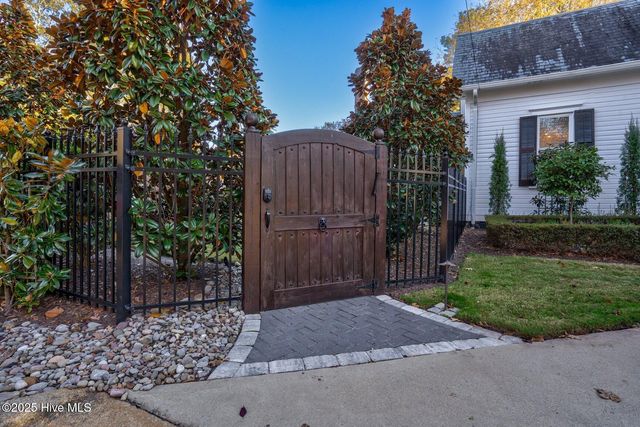 1109 N Main Street, Tarboro, NC 27886