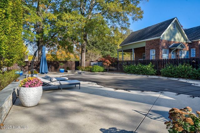 1109 N Main Street, Tarboro, NC 27886