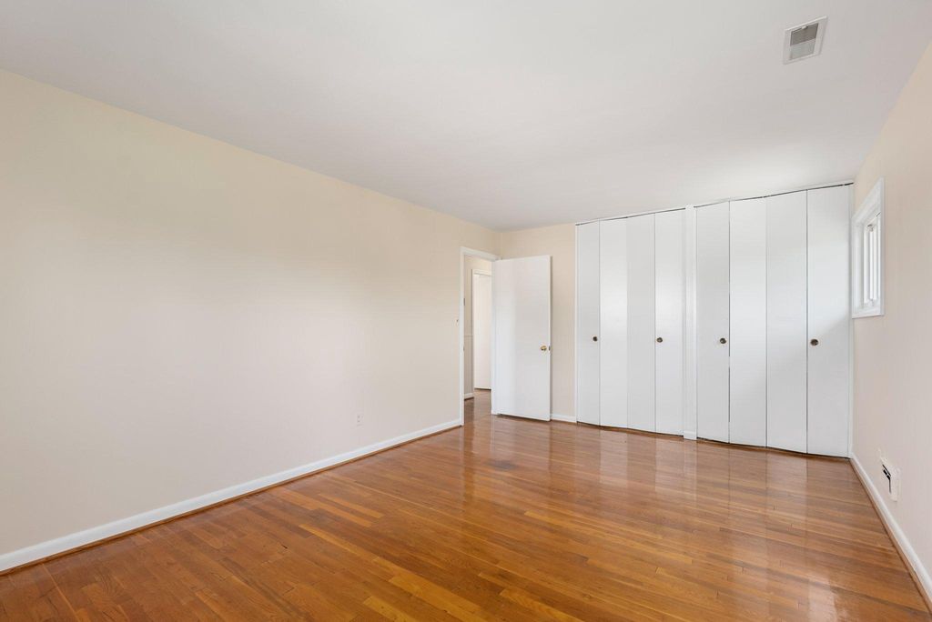 Image 31 of property listing at 1502 MELTON RD, Lutherville Timonium, MD 21093