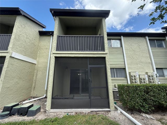 950 LAKE DESTINY ROAD B, Altamonte Springs, FL 32714