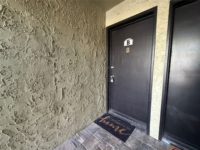 950 LAKE DESTINY ROAD B, Altamonte Springs, FL 32714