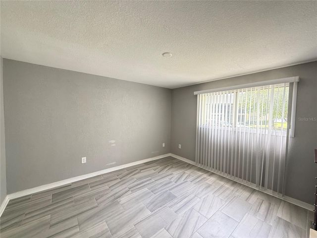 950 LAKE DESTINY ROAD B, Altamonte Springs, FL 32714