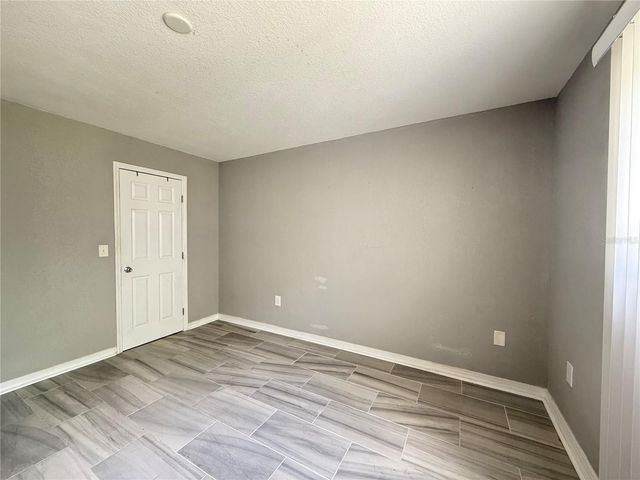 950 LAKE DESTINY ROAD B, Altamonte Springs, FL 32714