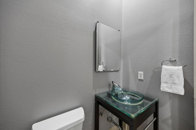 3003 Douglas Avenue 29, Dallas, TX 75219