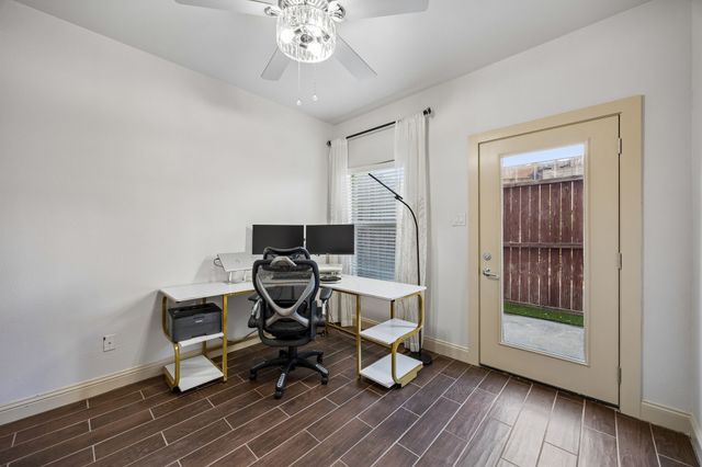3003 Douglas Avenue 29, Dallas, TX 75219