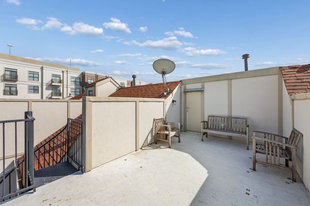 3003 Douglas Avenue 29, Dallas, TX 75219