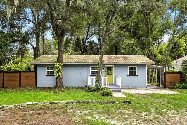 1412 E VOORHIS AVENUE, Deland, FL 32724