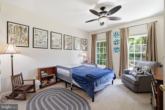 5767 BUSH HILL DR, Alexandria, VA 22310