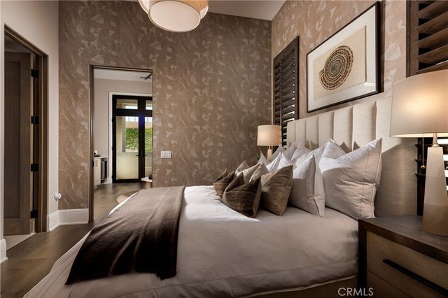 540 SAHARA, Irvine, CA 92602