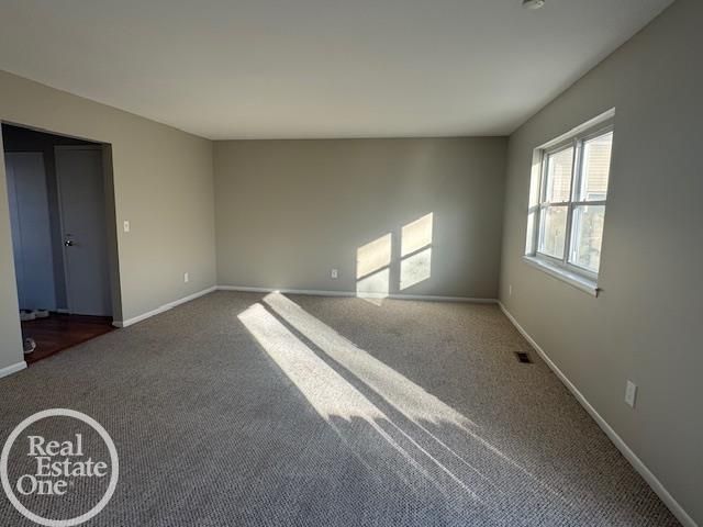 953 Kirts Boulevard, Troy, MI 48084