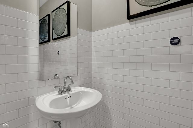 6120 Purple Leaf Court, Noblesville, IN 46062