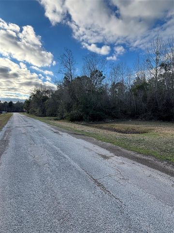 0 Tx-321, Dayton, TX 77535