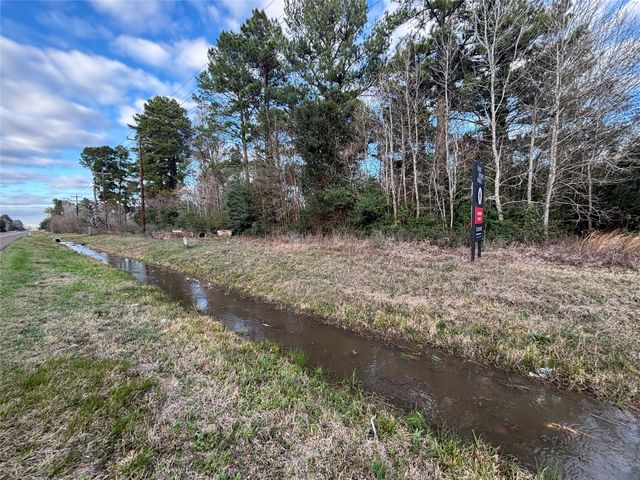 0 Tx-321, Dayton, TX 77535