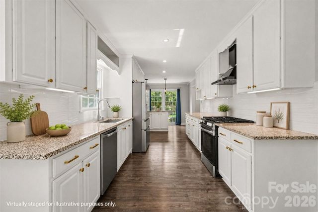5734 Faulconbridge Road, Charlotte, NC 28227