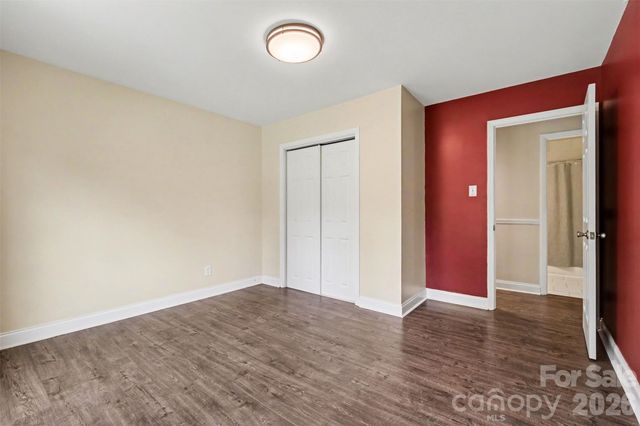 5734 Faulconbridge Road, Charlotte, NC 28227