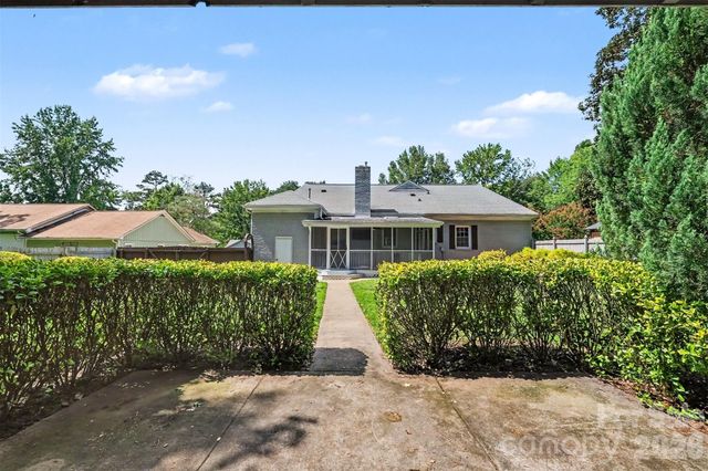 5734 Faulconbridge Road, Charlotte, NC 28227