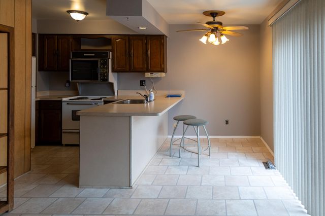 20977 Sherman Avenue, Southfield, MI 48033