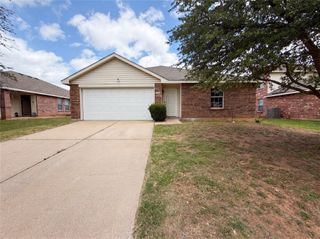 1120 Beaverwood Lane, Crowley, TX 76036