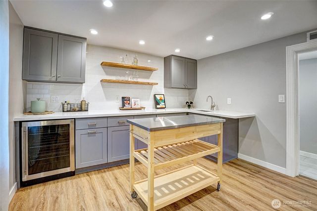 10026 4th Avenue SW, Seattle, WA 98146