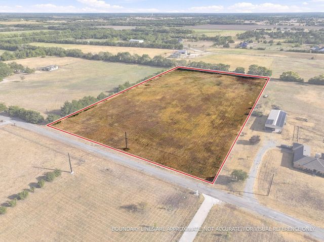 177 Country Place Lane, Van Alstyne, TX 75495